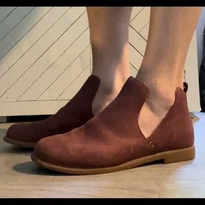 Wine colored slip on booties. Ankle cutout’s